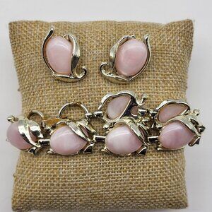 Sweet vintage pink lucite bracelet & clip earrings Easter Spring Fairy whimsy